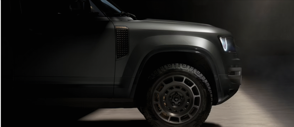 Land Rover Defender OCTA 2025